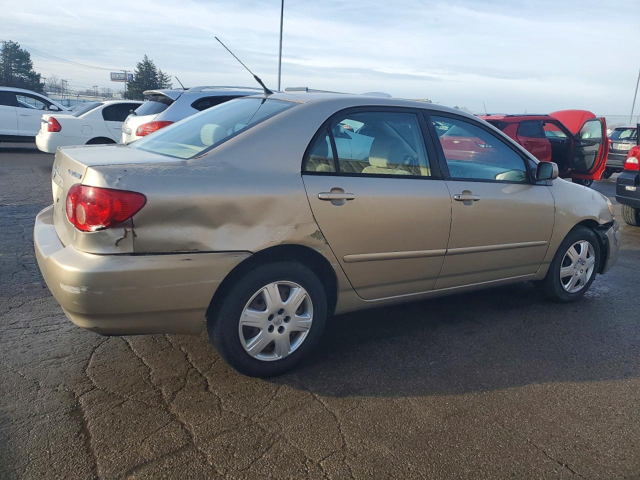 2005 TOYOTA COROLLA CE photo 5