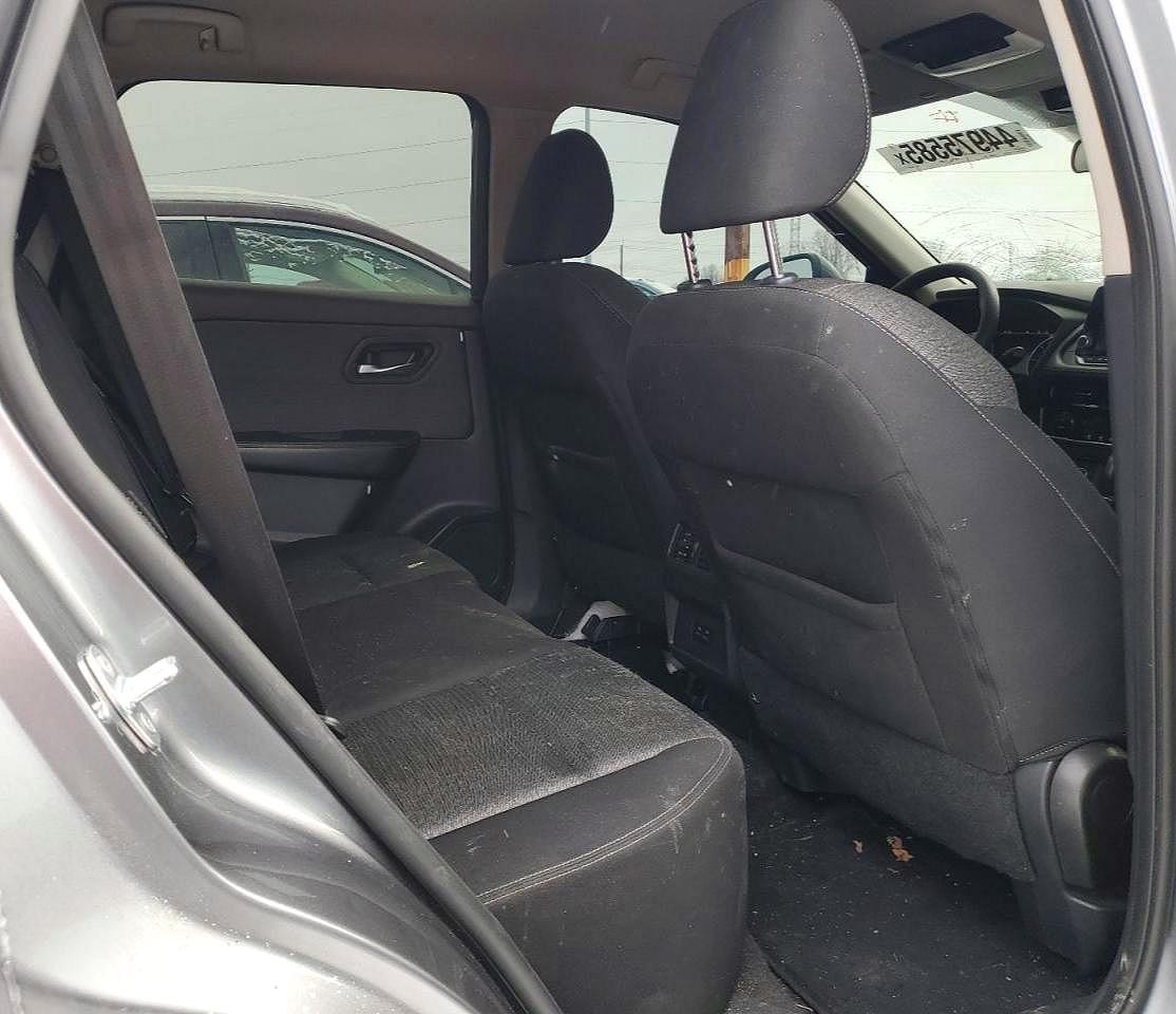 2021 NISSAN ROGUE SV photo 10