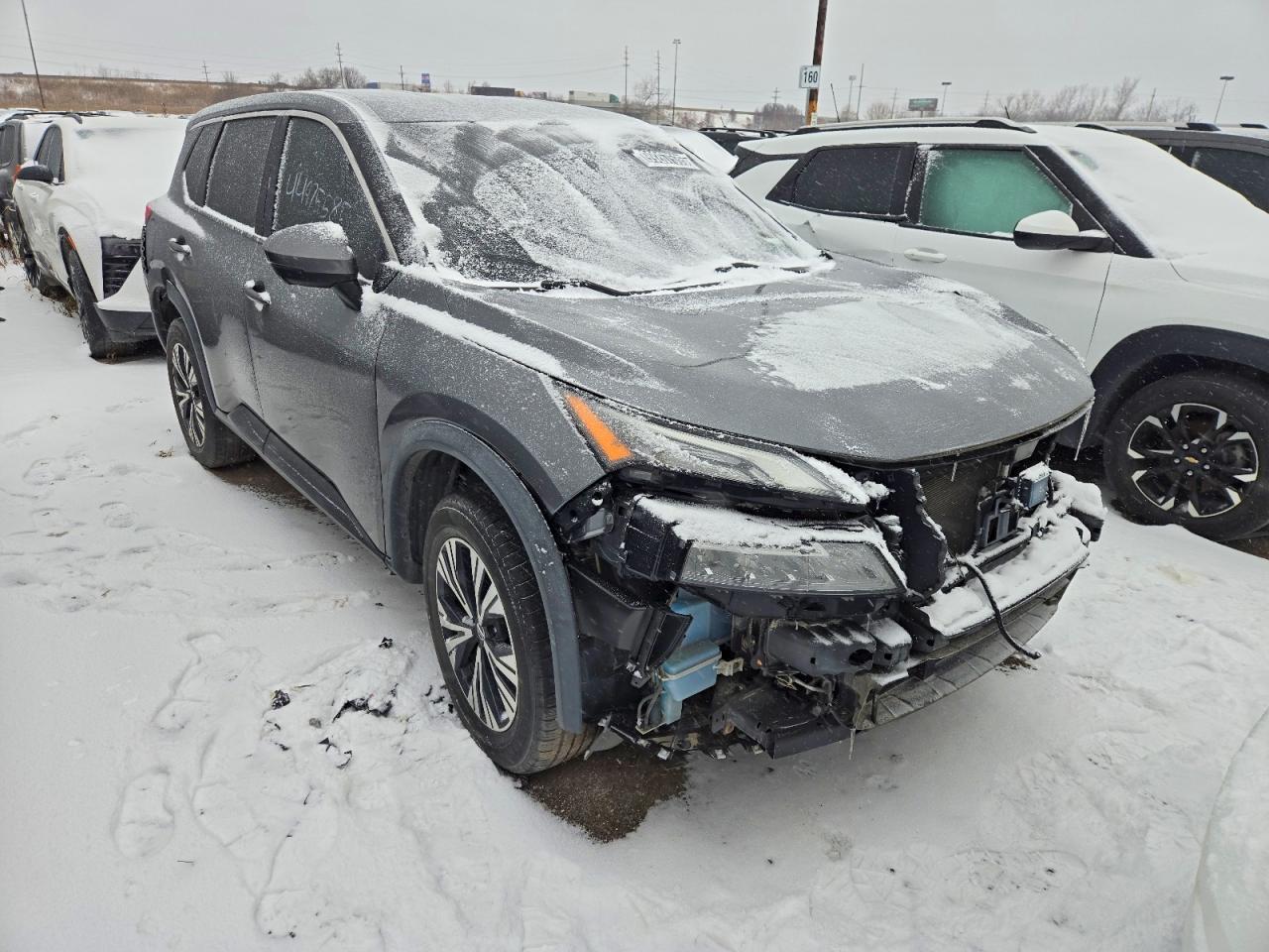 2021 NISSAN ROGUE SV photo 4