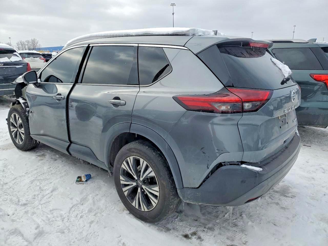 2021 NISSAN ROGUE SV photo 2
