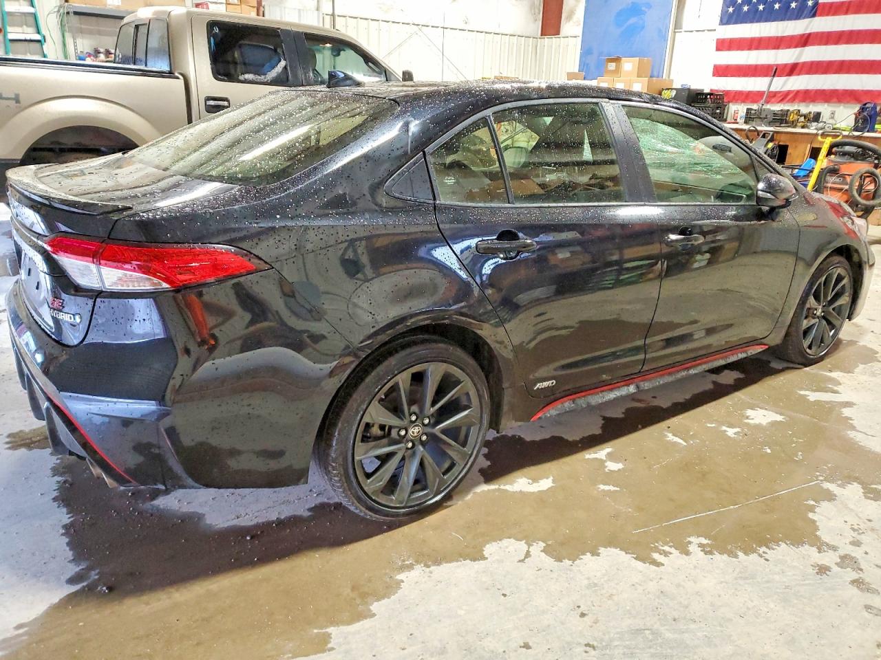 2023 TOYOTA COROLLA LE photo 3