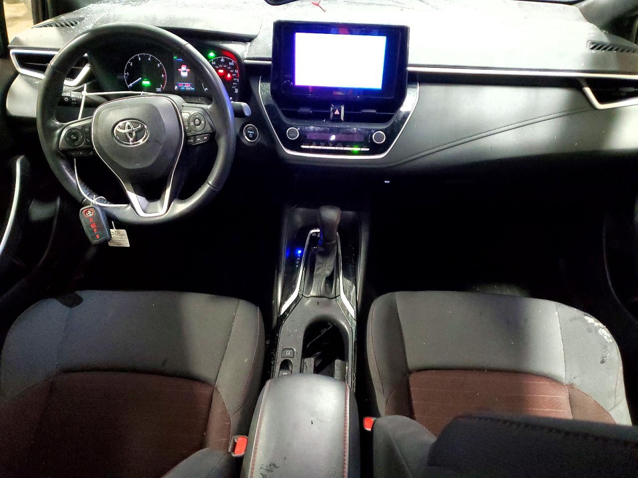2023 TOYOTA COROLLA LE photo 8