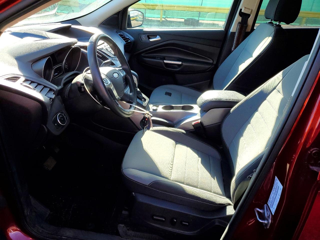 2016 FORD ESCAPE SE photo 7