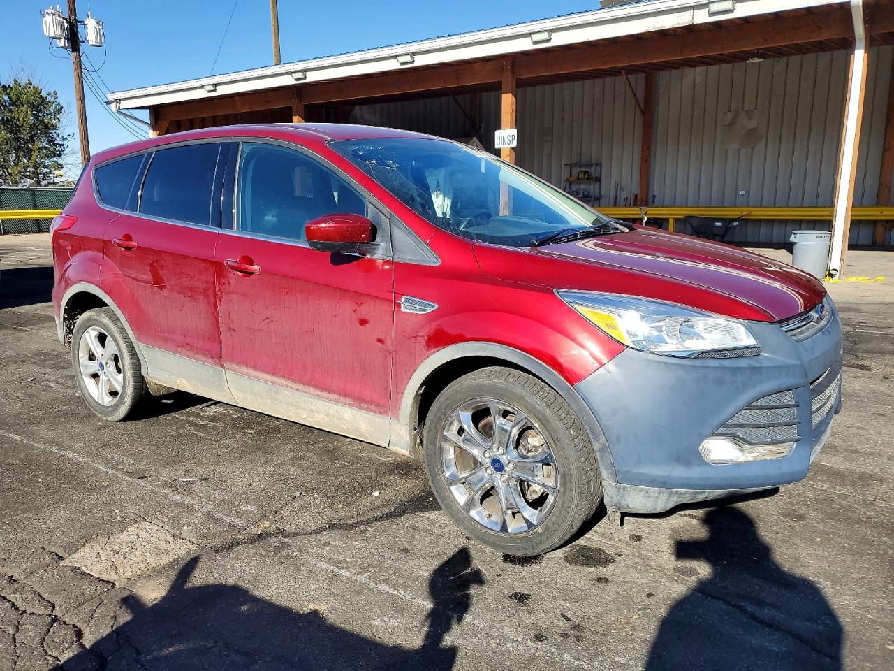 2016 FORD ESCAPE SE photo 4