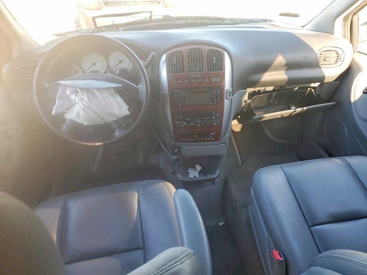 2006 CHRYSLER TOWN & COUNTRY LIMITED photo 8