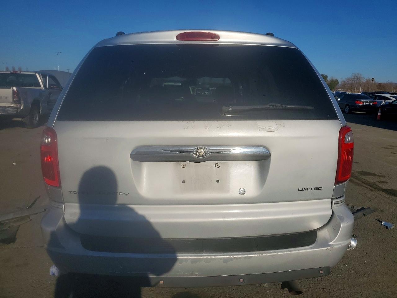 2006 CHRYSLER TOWN & COUNTRY LIMITED photo 6