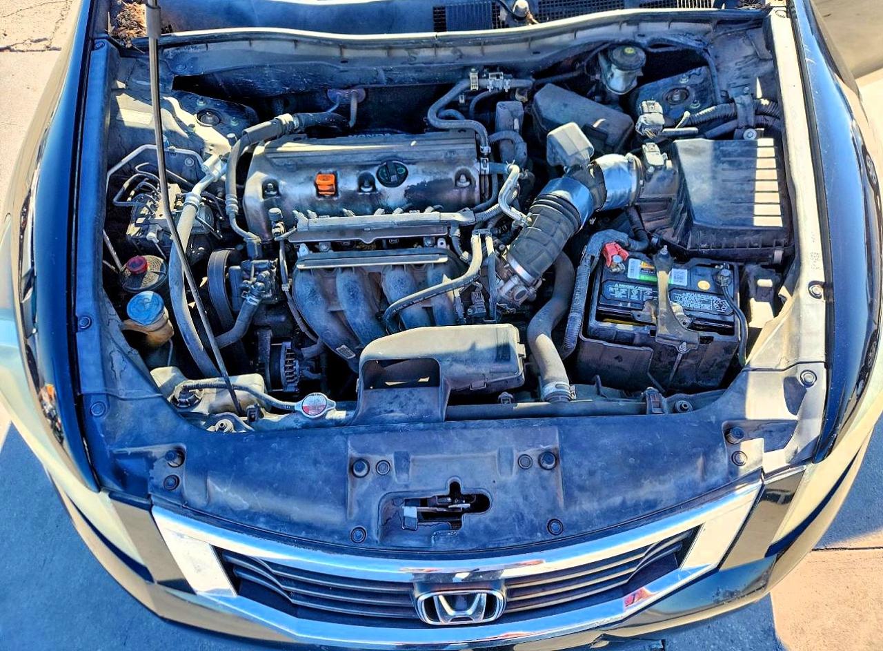 2010 HONDA ACCORD photo 11