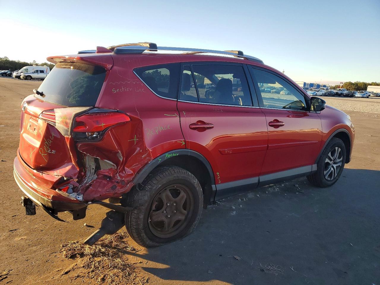 2016 TOYOTA RAV4 LE photo 3