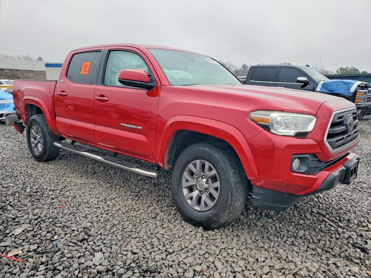 2019 TOYOTA TACOMA SR5 photo 4