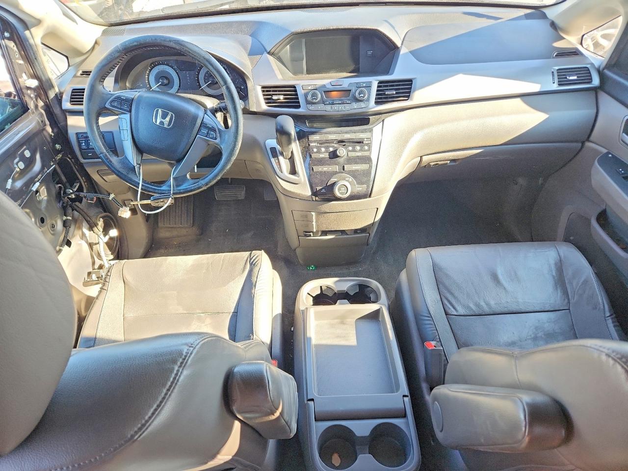 2012 HONDA ODYSSEY EXL photo 8