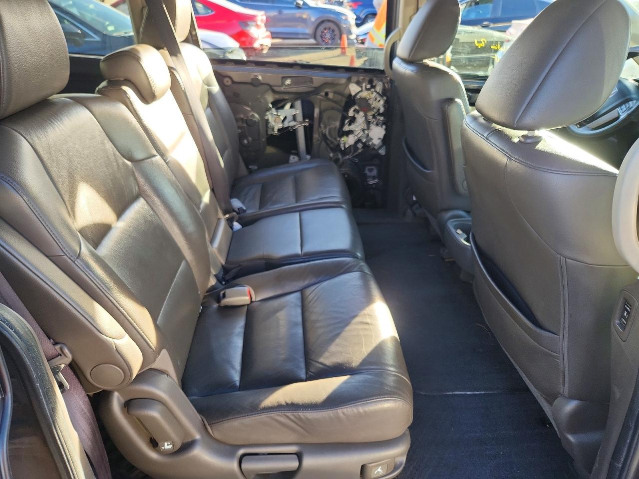 2012 HONDA ODYSSEY EXL photo 11
