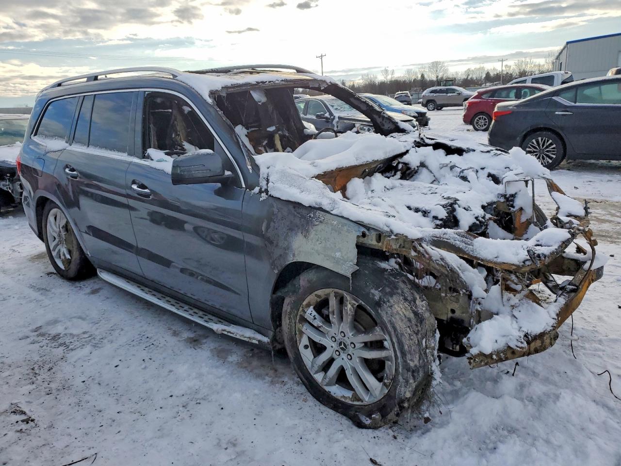 2017 MERCEDES-BENZ GLS 450 4MATIC photo 4
