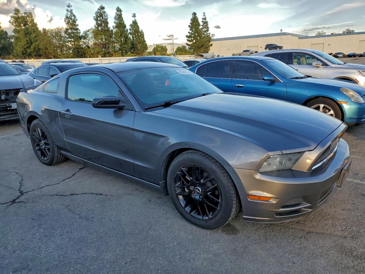 2014 FORD MUSTANG photo 4
