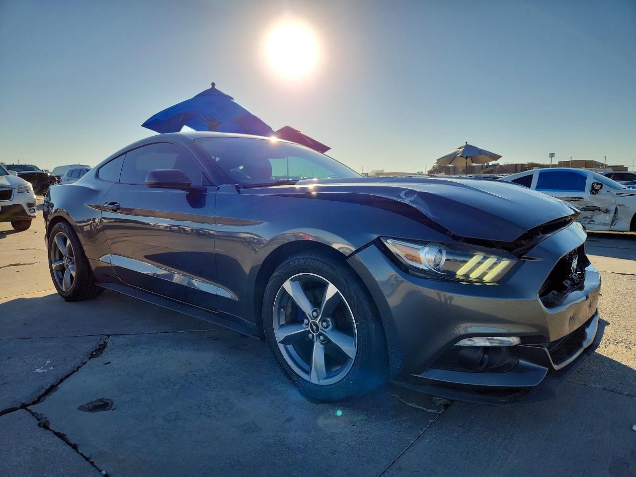 2016 FORD MUSTANG photo 4