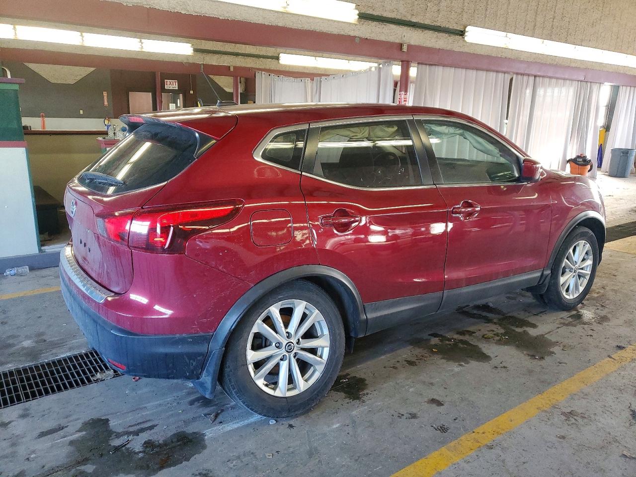 2019 NISSAN ROGUE SPORT S photo 3
