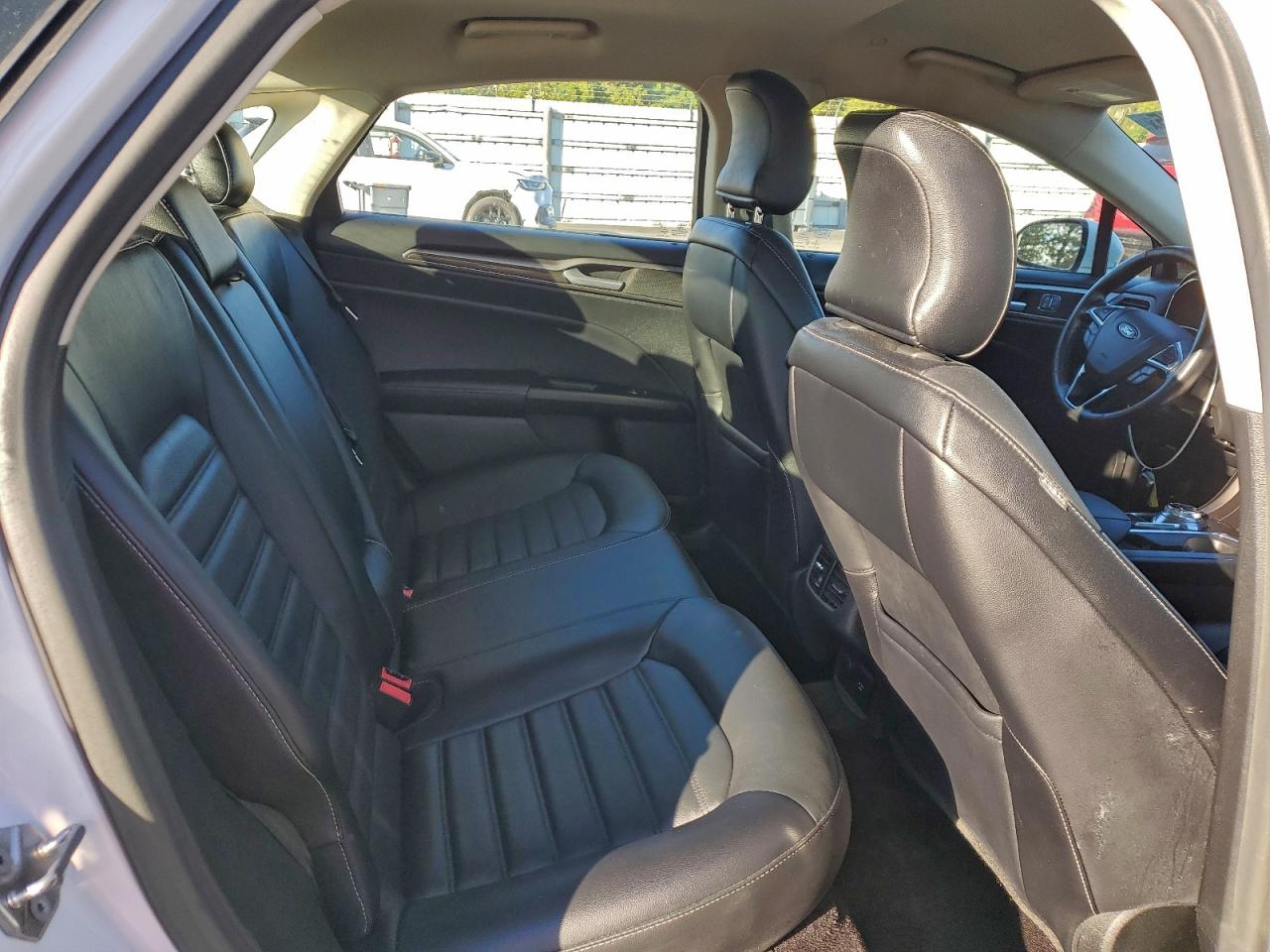 2017 FORD FUSION SE HYBRID photo 10