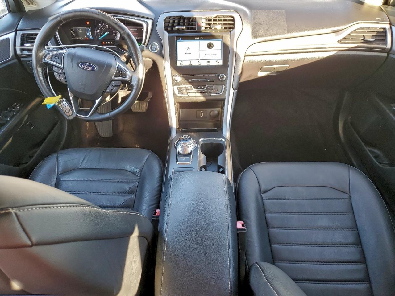 2017 FORD FUSION SE HYBRID photo 8