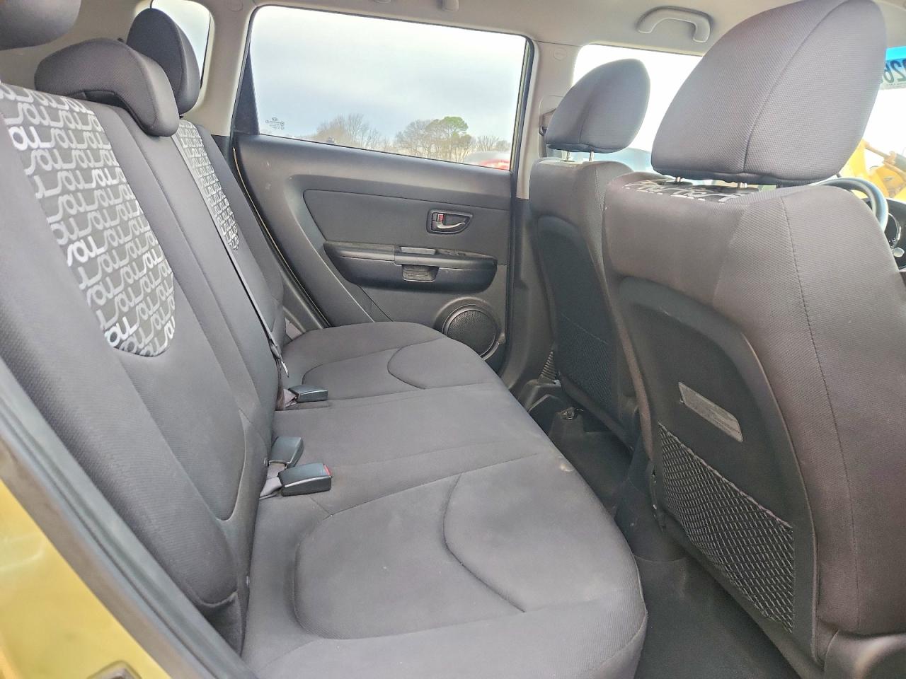2011 KIA SOUL + photo 11