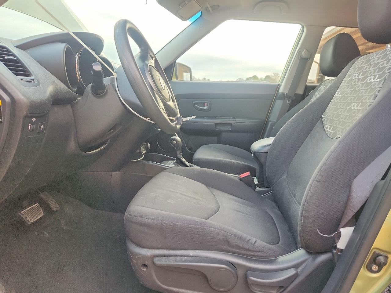 2011 KIA SOUL + photo 7