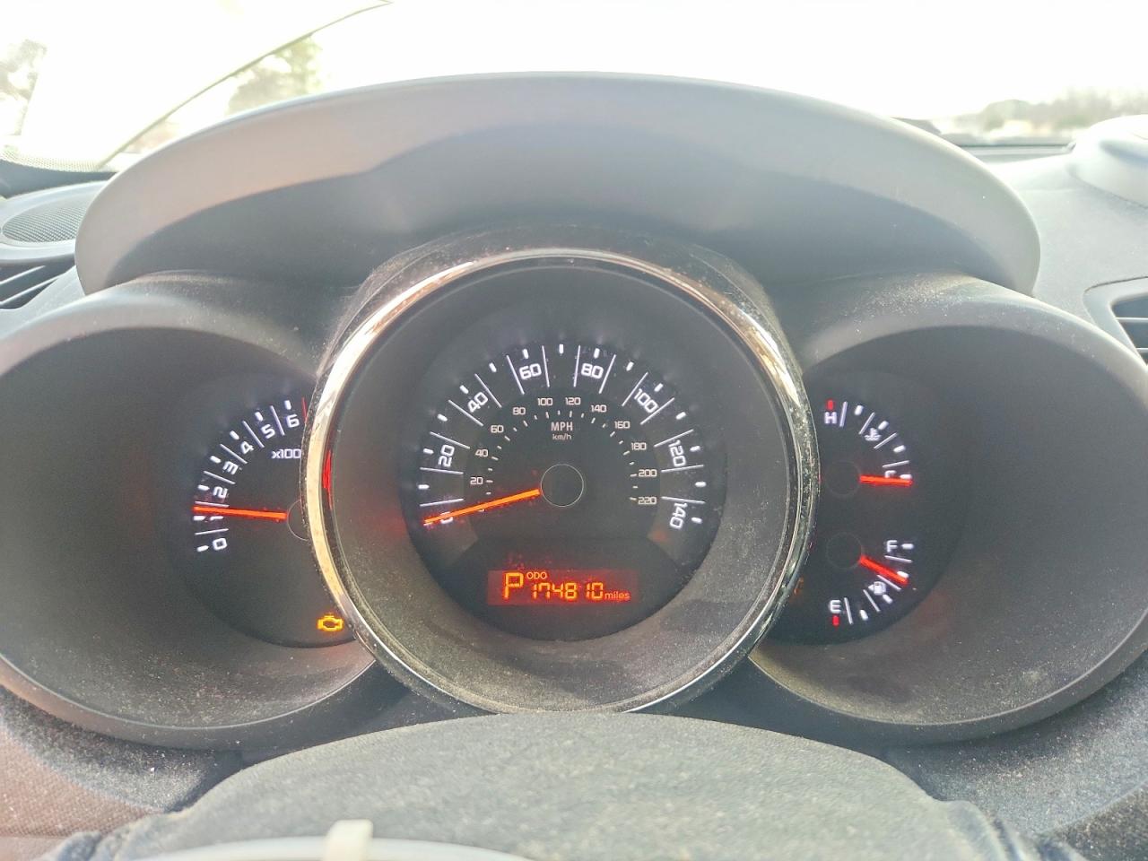 2011 KIA SOUL + photo 9