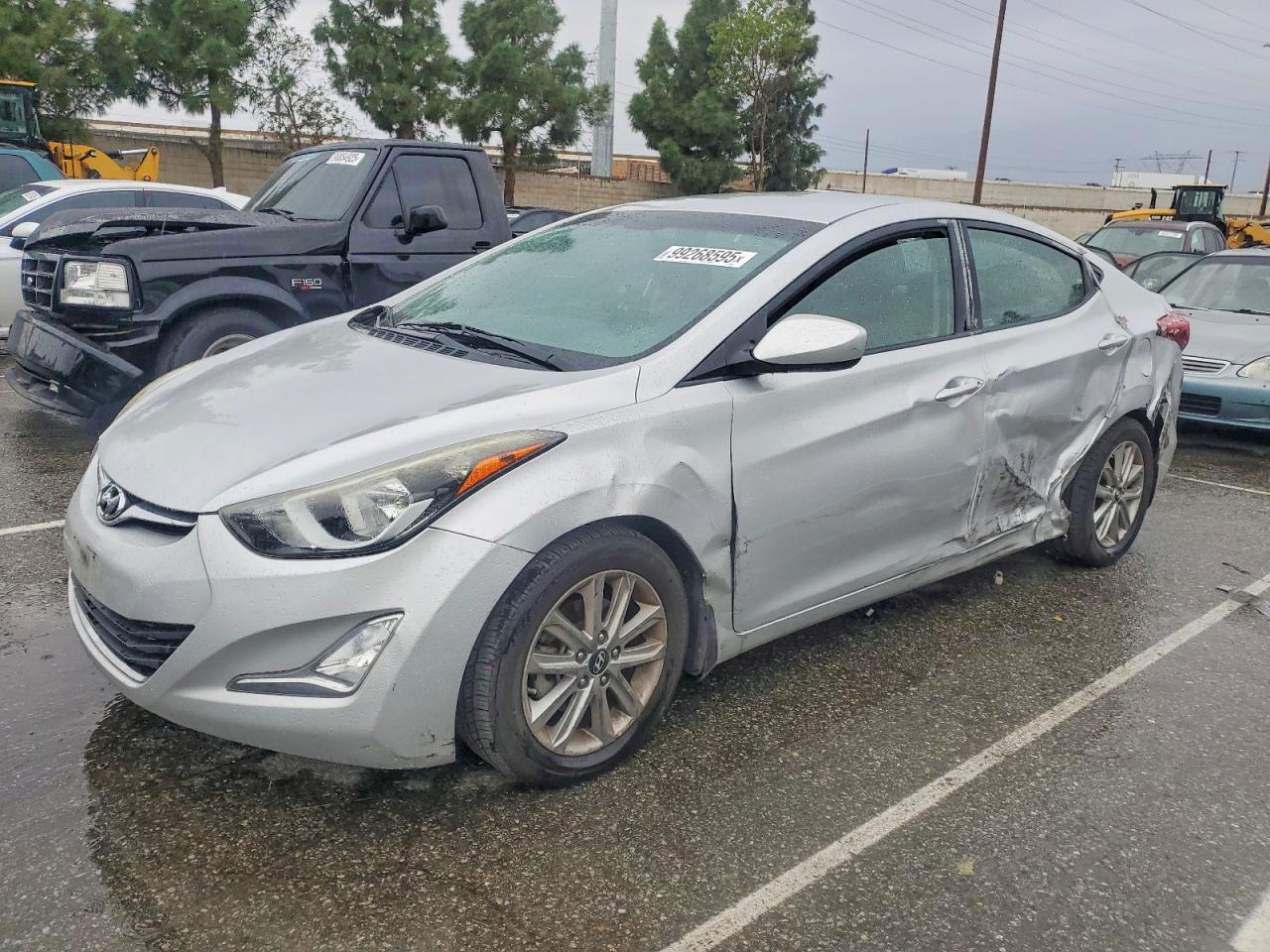 2016 HYUNDAI ELANTRA