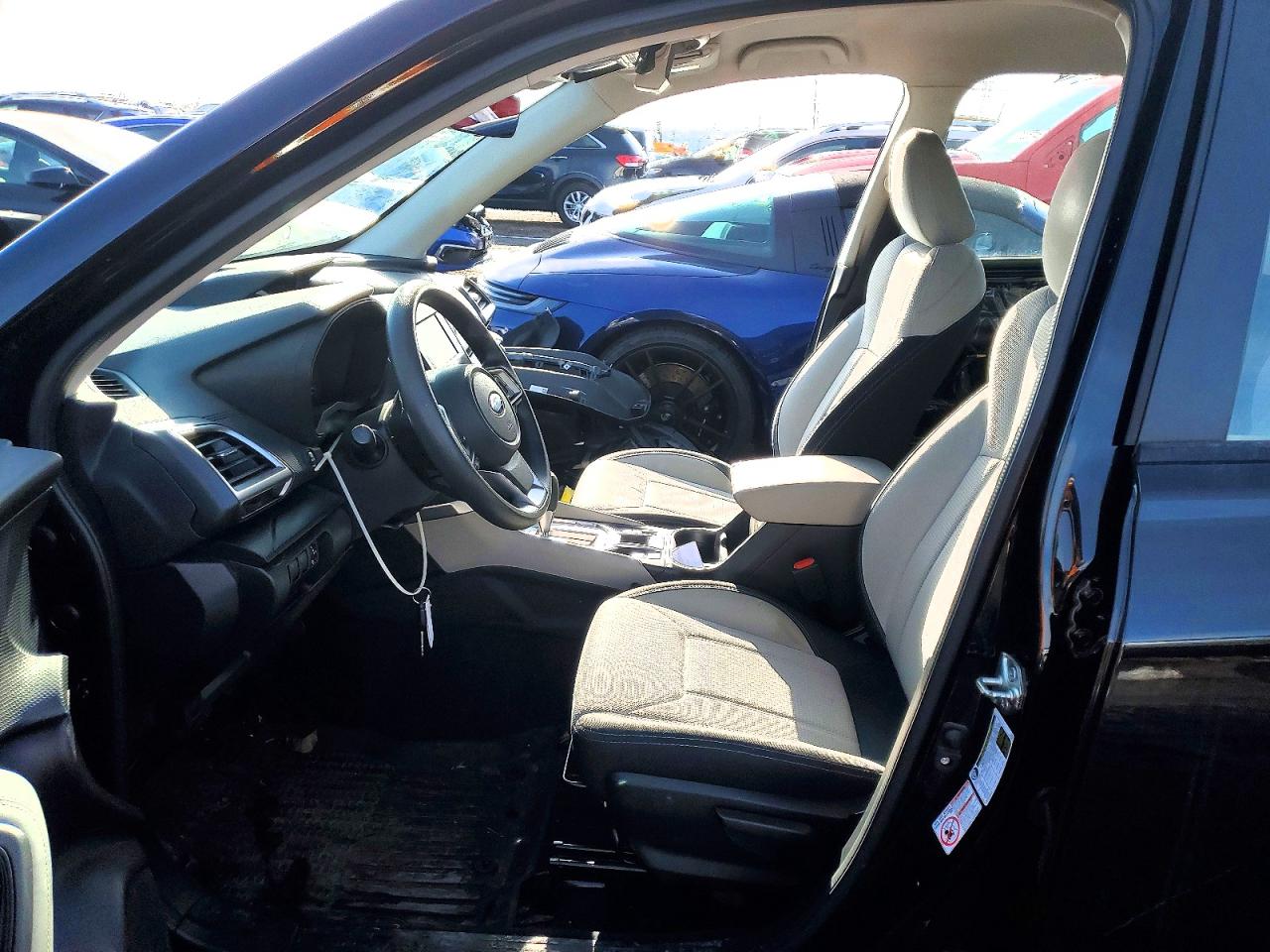 2019 SUBARU FORESTER photo 7