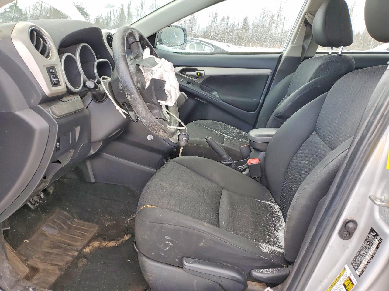 2010 TOYOTA COROLLA MATRIX S photo 7