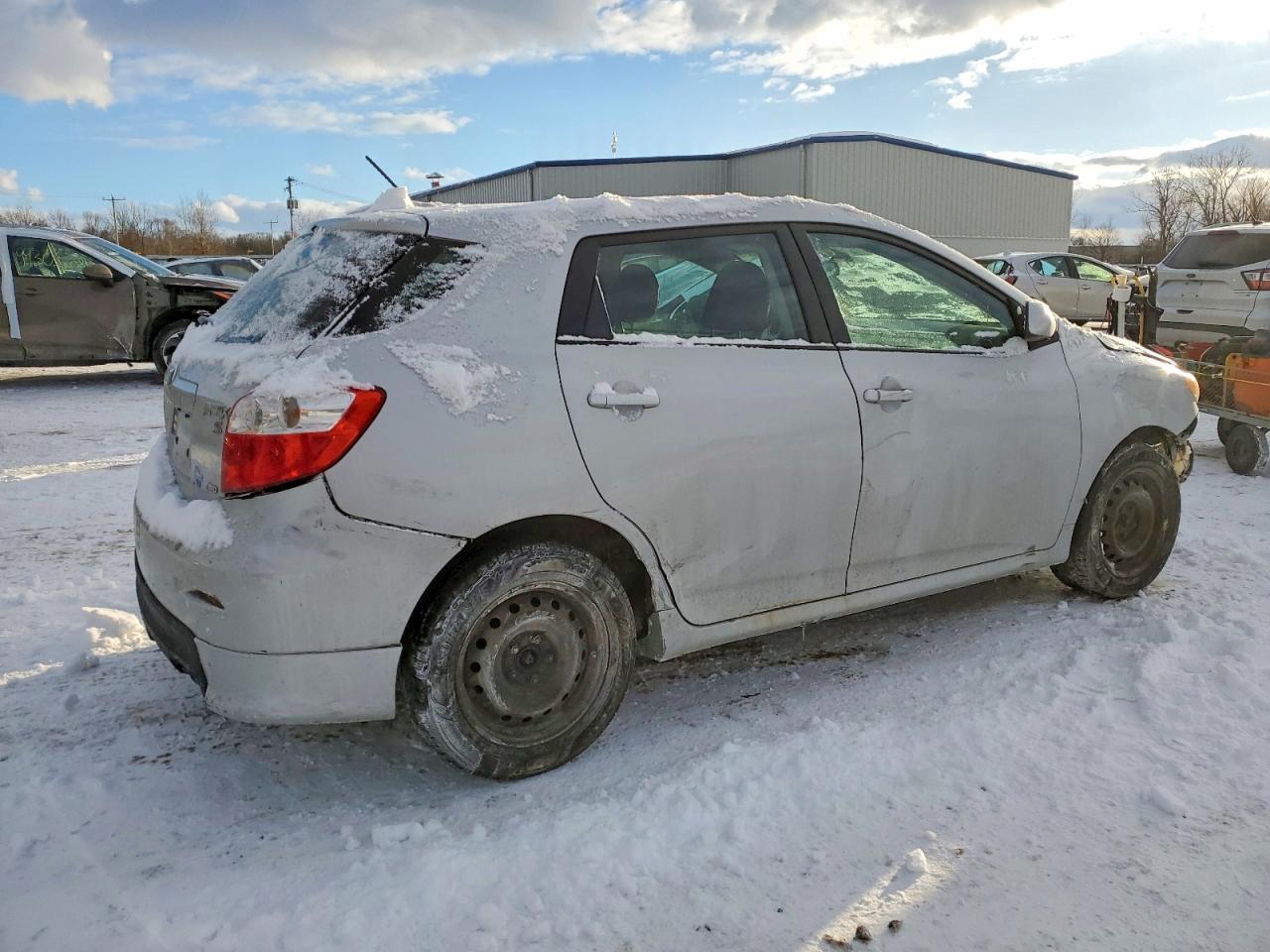 2010 TOYOTA COROLLA MATRIX S photo 3