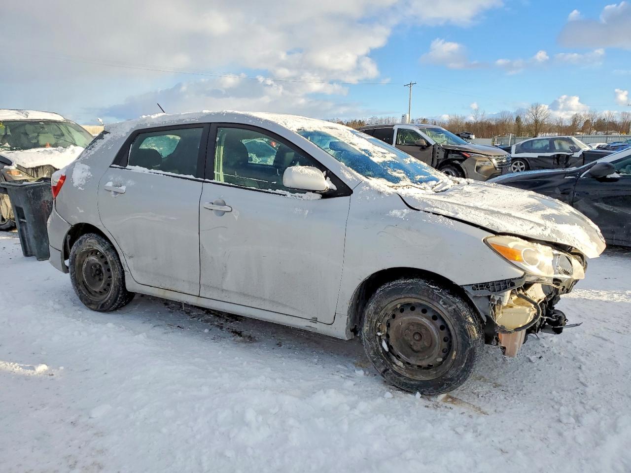 2010 TOYOTA COROLLA MATRIX S photo 4