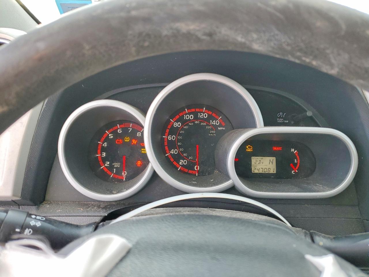 2010 TOYOTA COROLLA MATRIX S photo 9