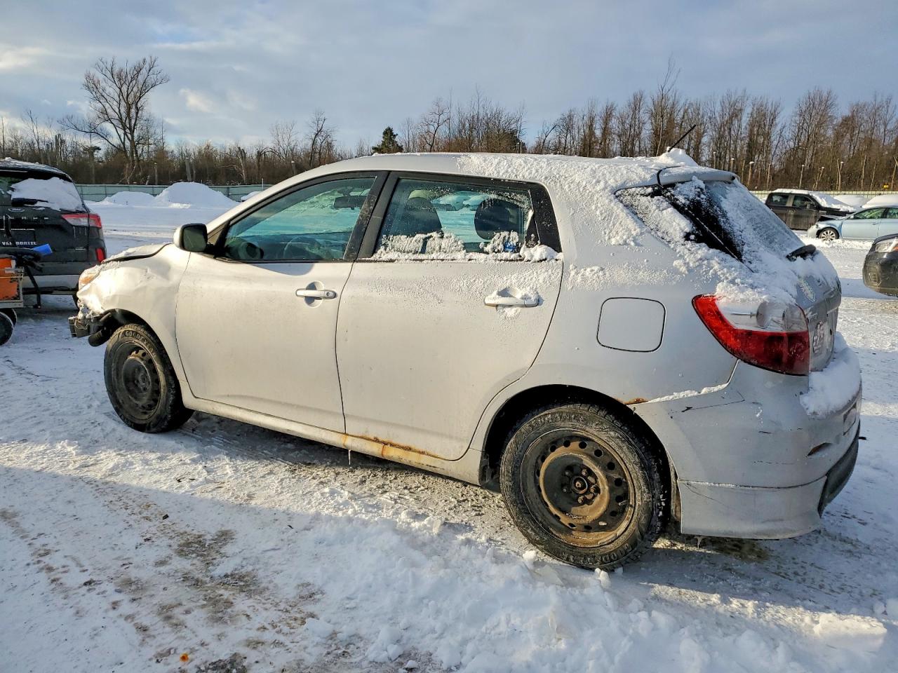 2010 TOYOTA COROLLA MATRIX S photo 2
