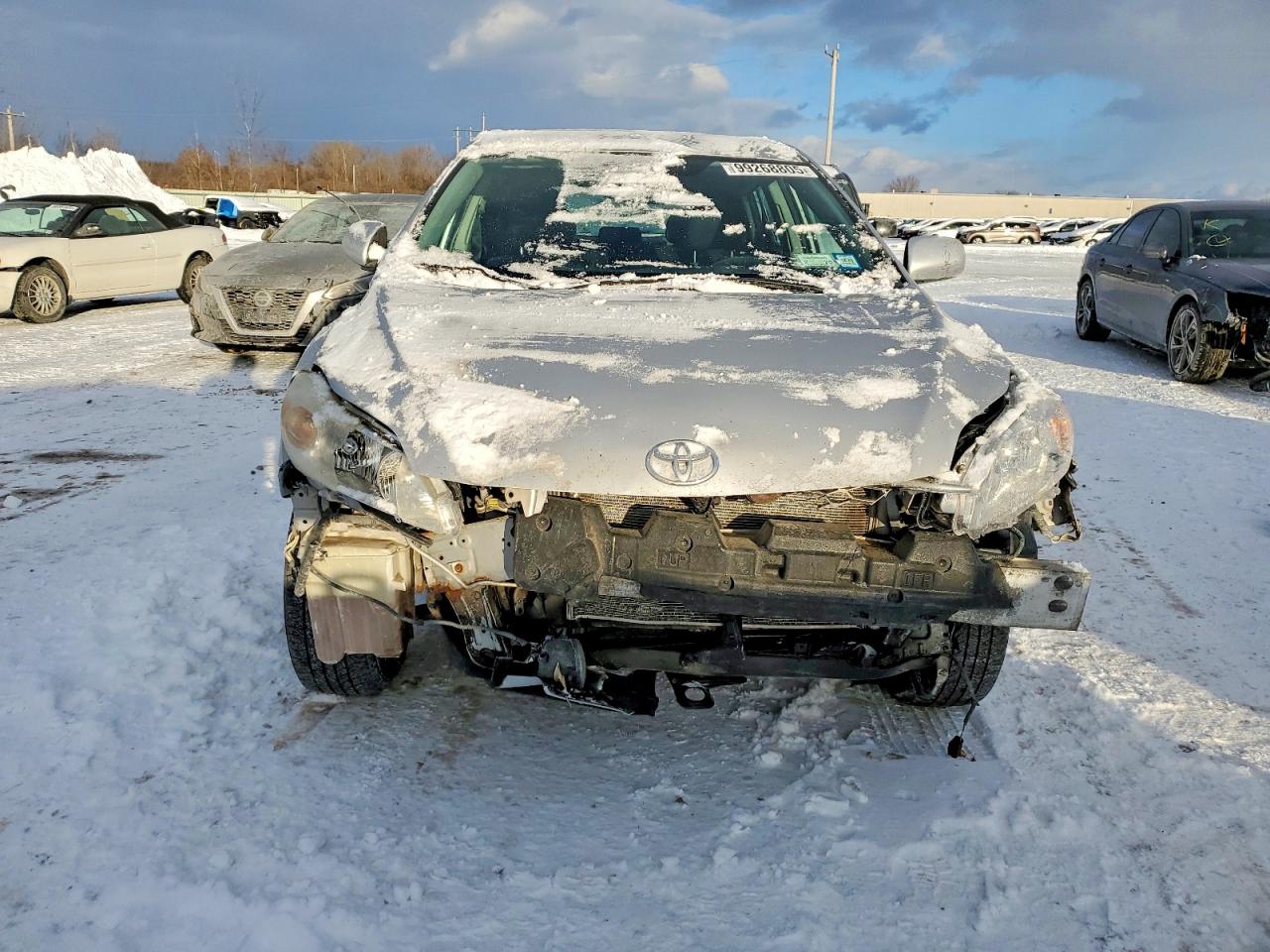 2010 TOYOTA COROLLA MATRIX S photo 5