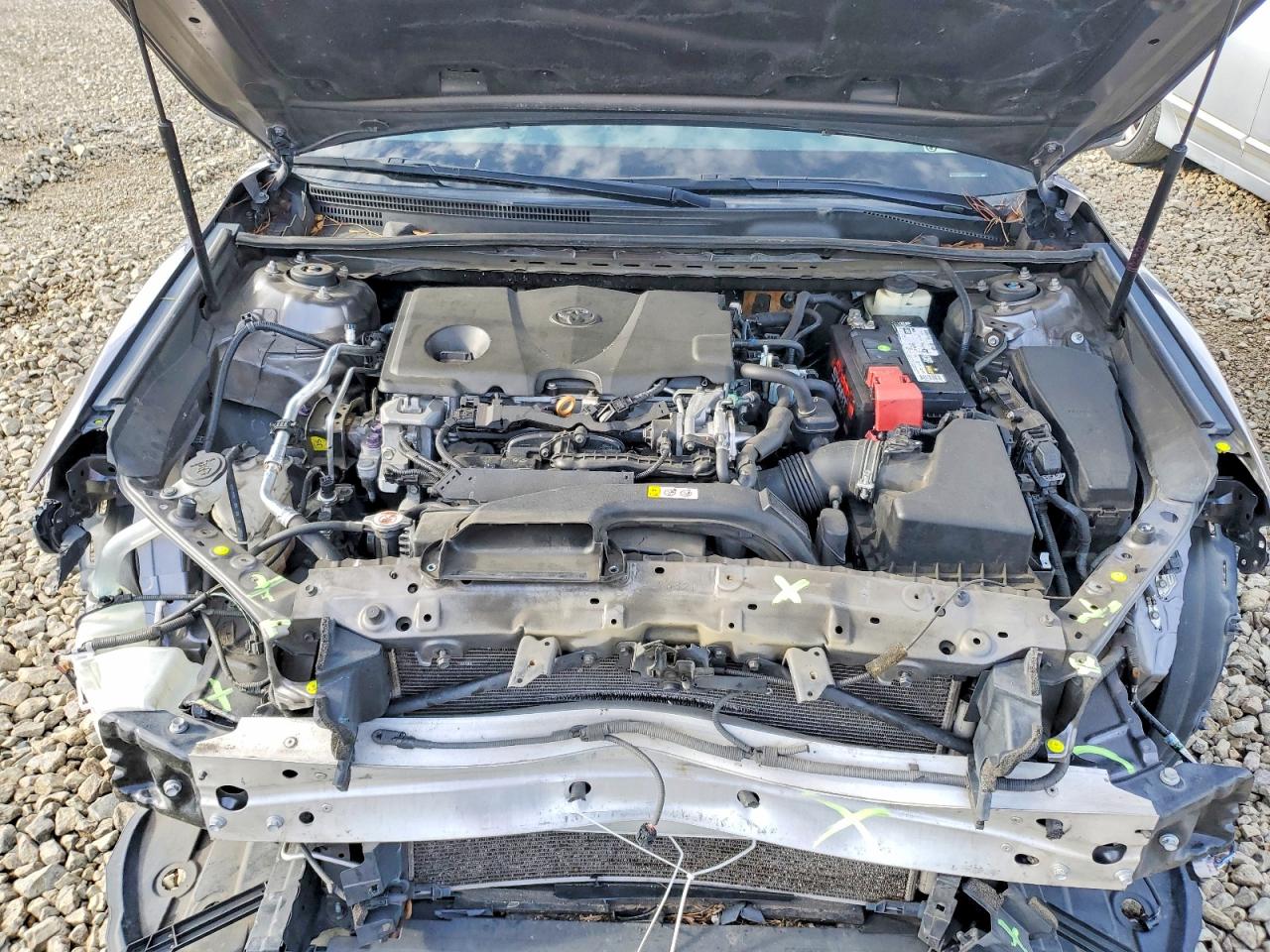 2018 TOYOTA CAMRY L photo 11