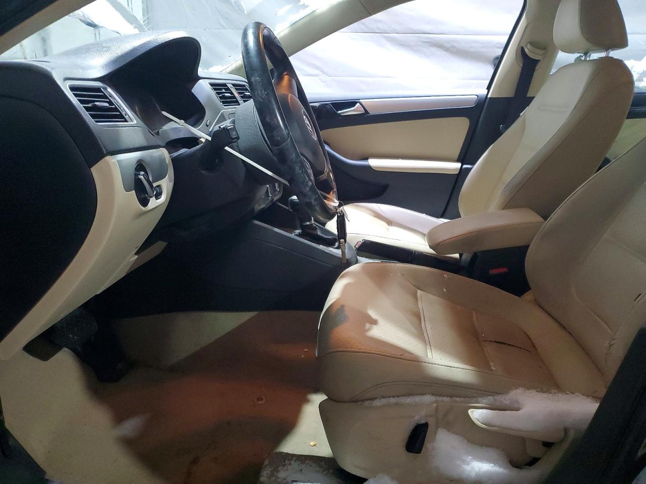 2013 VOLKSWAGEN JETTA SE photo 7