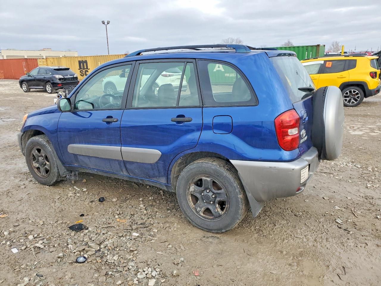 2004 TOYOTA RAV4 photo 2