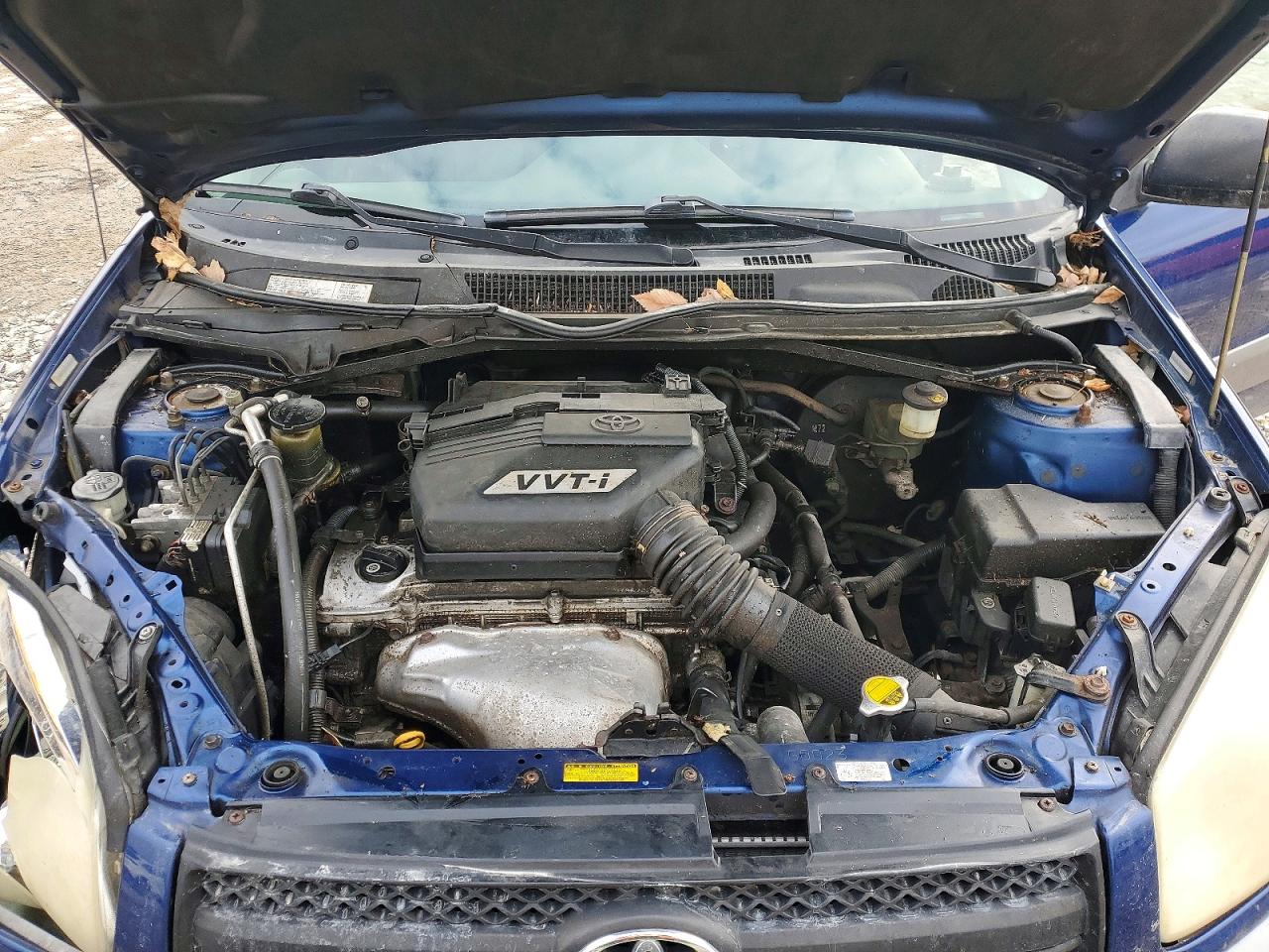 2004 TOYOTA RAV4 photo 12