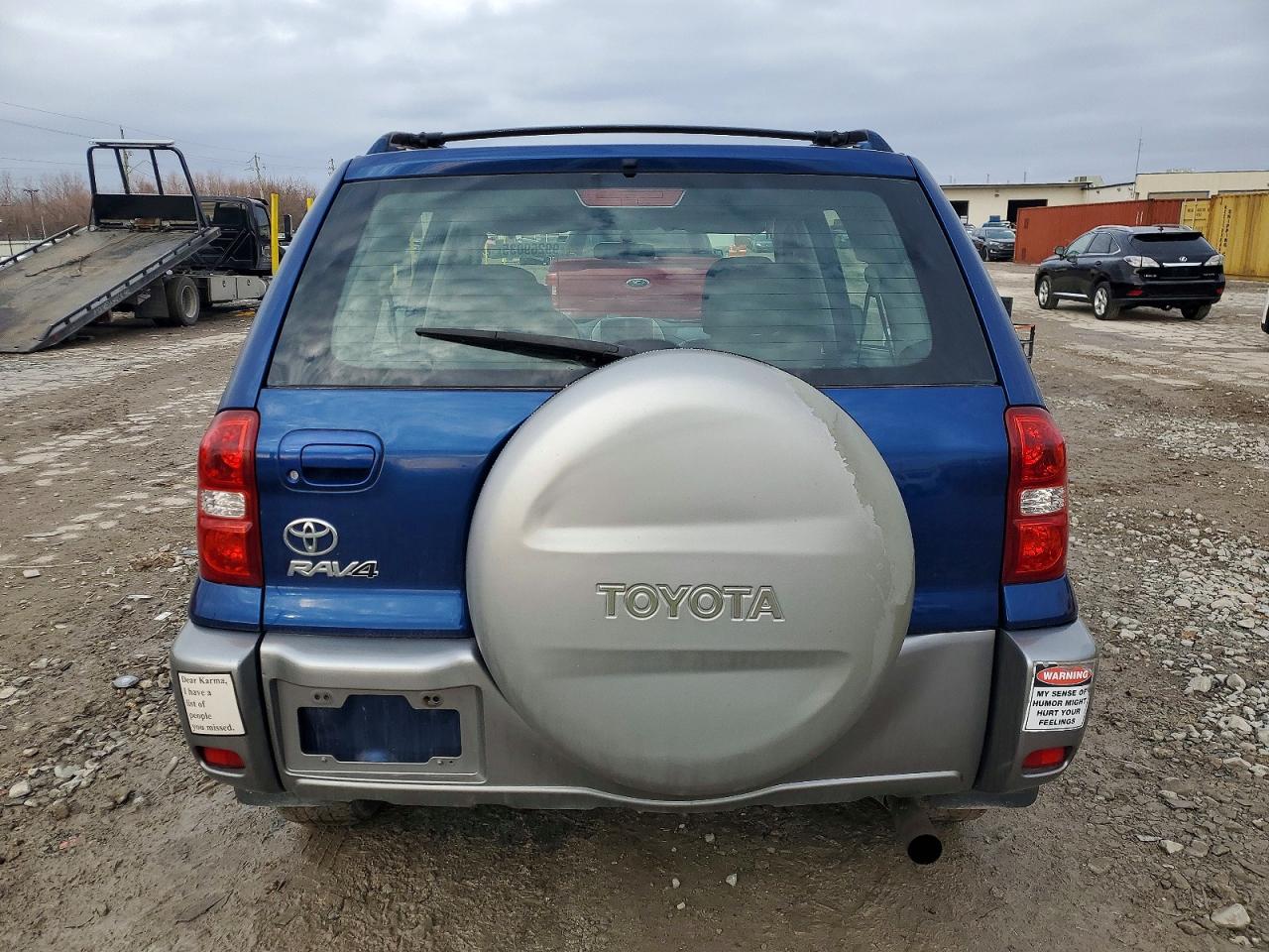 2004 TOYOTA RAV4 photo 6