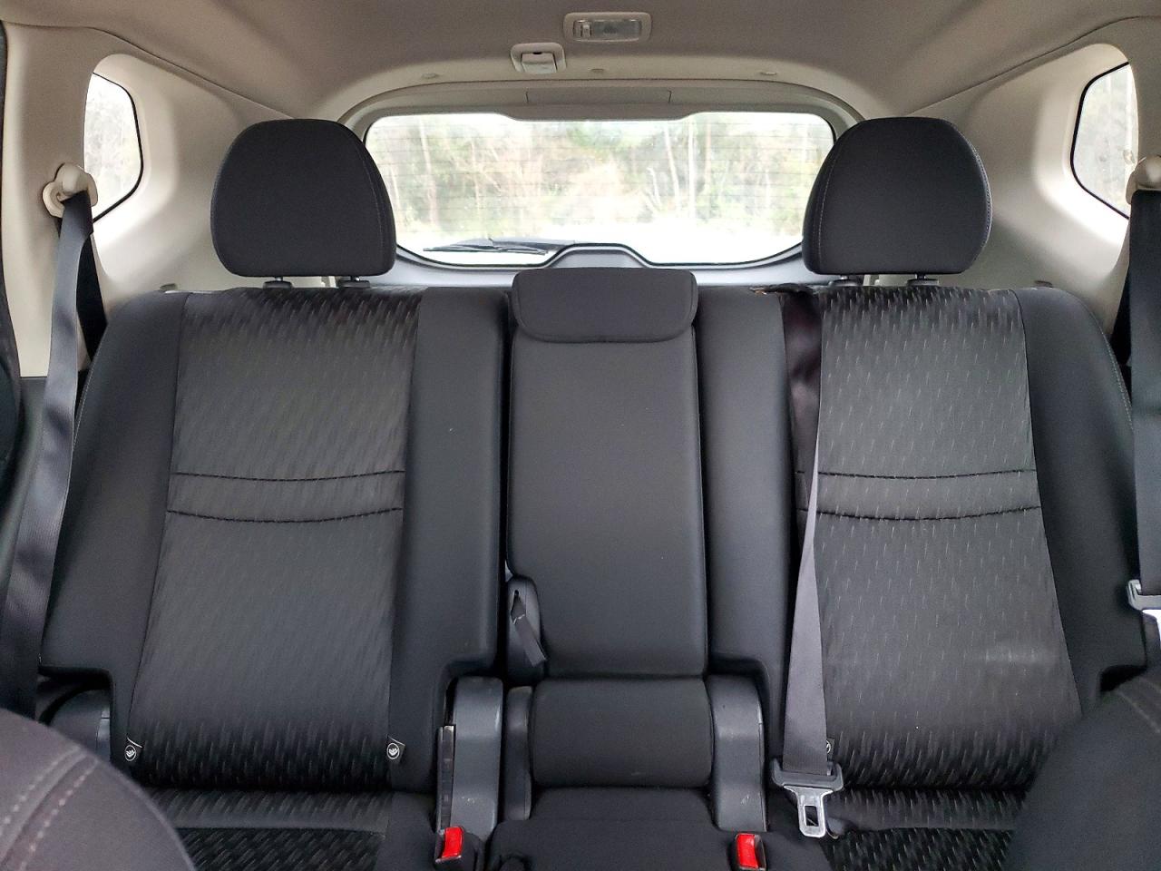 2018 NISSAN ROGUE S photo 10