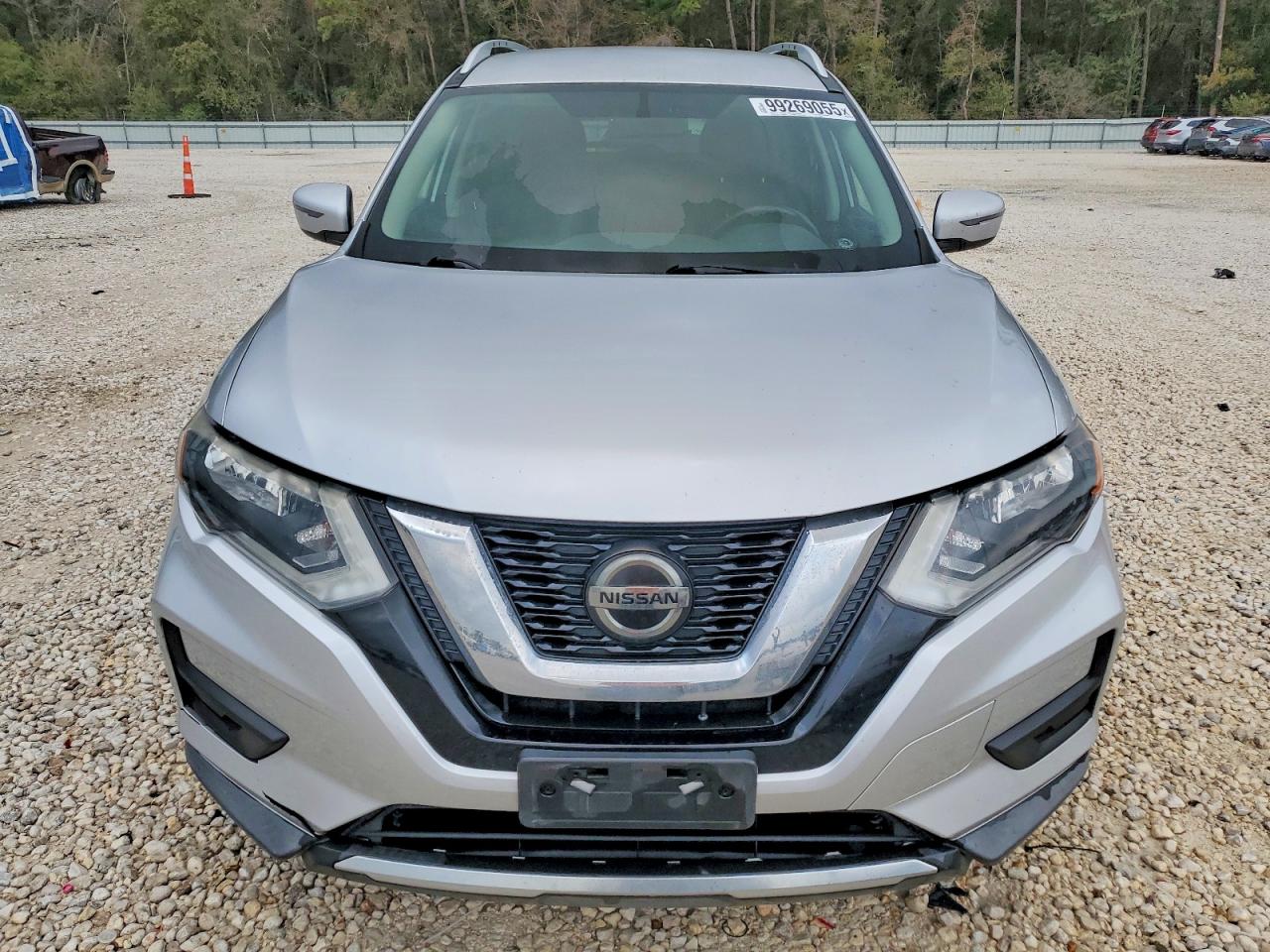 2018 NISSAN ROGUE S photo 5