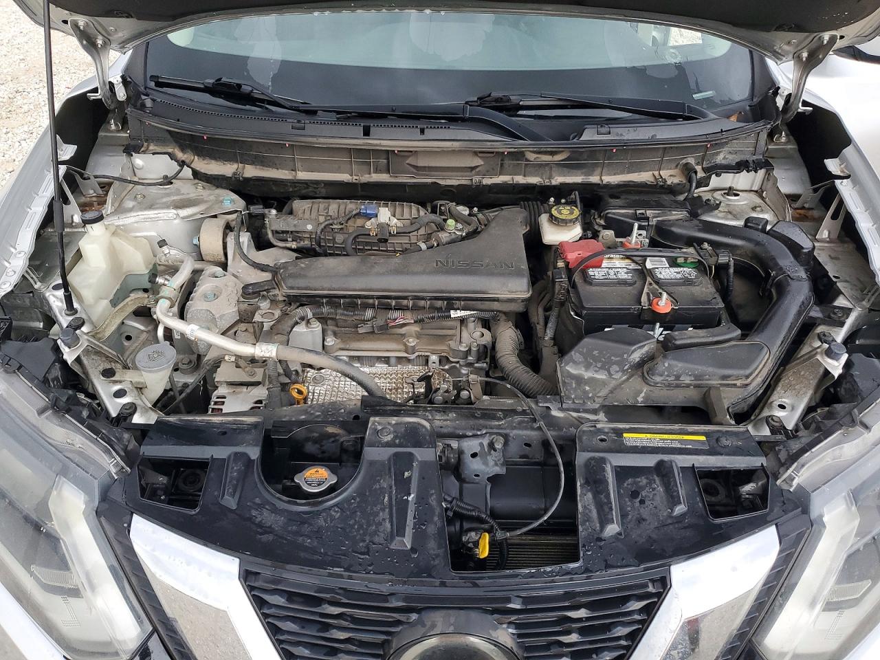 2018 NISSAN ROGUE S photo 12