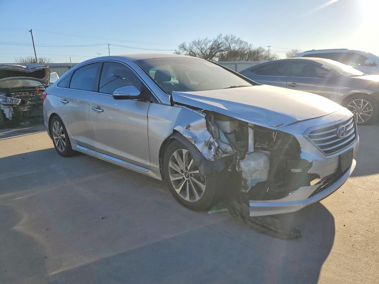 2015 HYUNDAI SONATA SPORT photo 4
