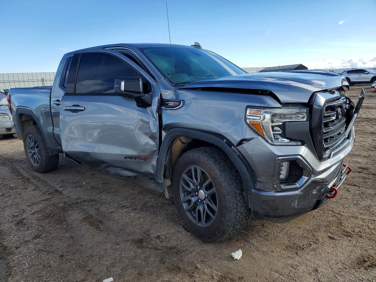 2021 GMC SIERRA K1500 AT4 photo 4
