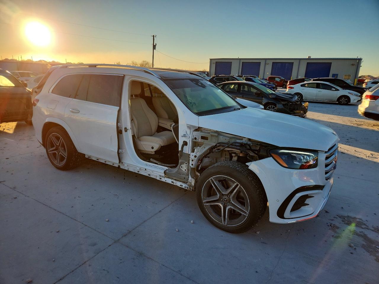 2024 MERCEDES-BENZ GLS 450 4MATIC photo 7