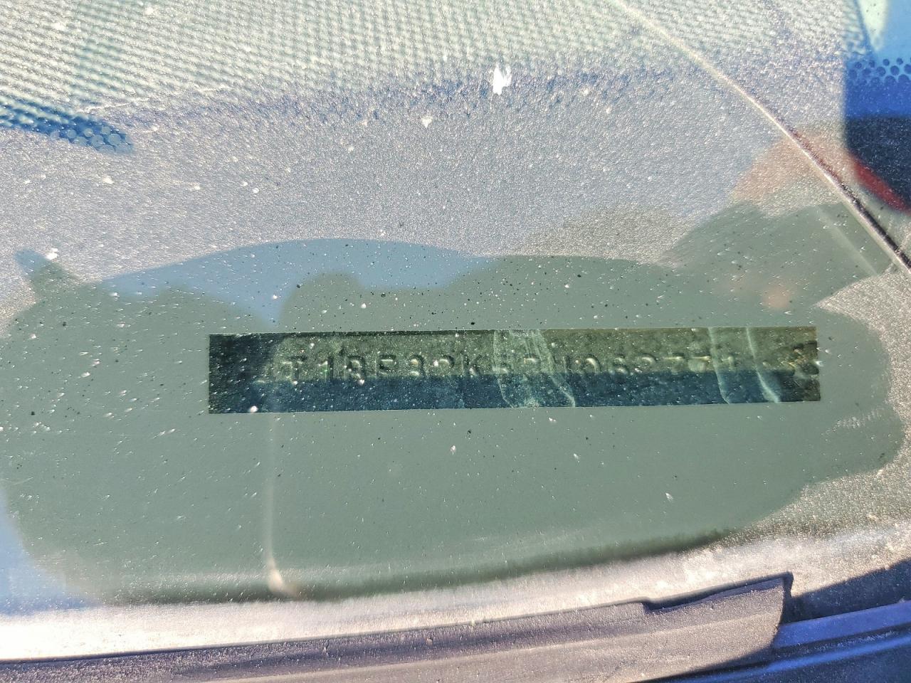 2002 TOYOTA CAMRY LE photo 12