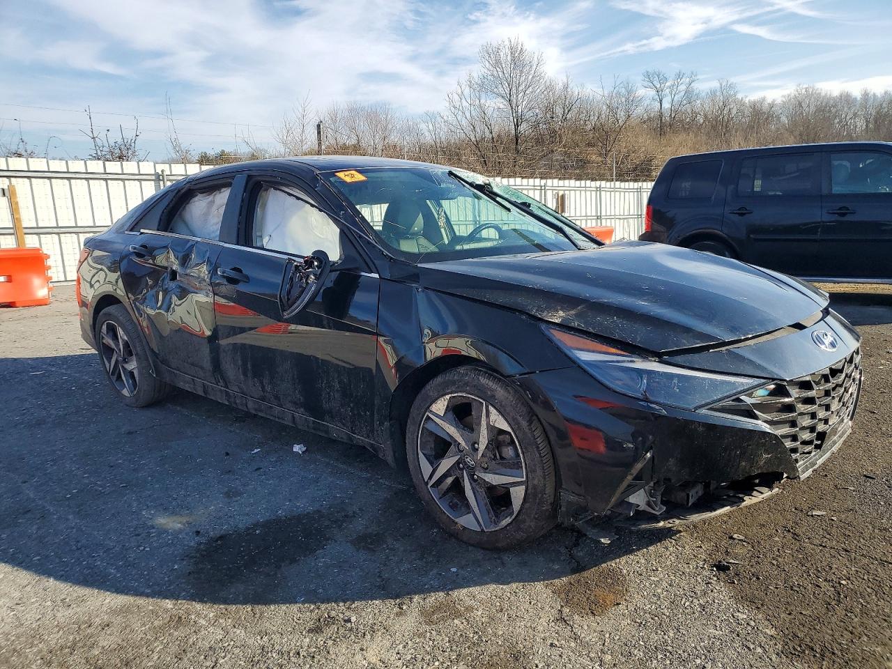2021 HYUNDAI ELANTRA LIMITED photo 4