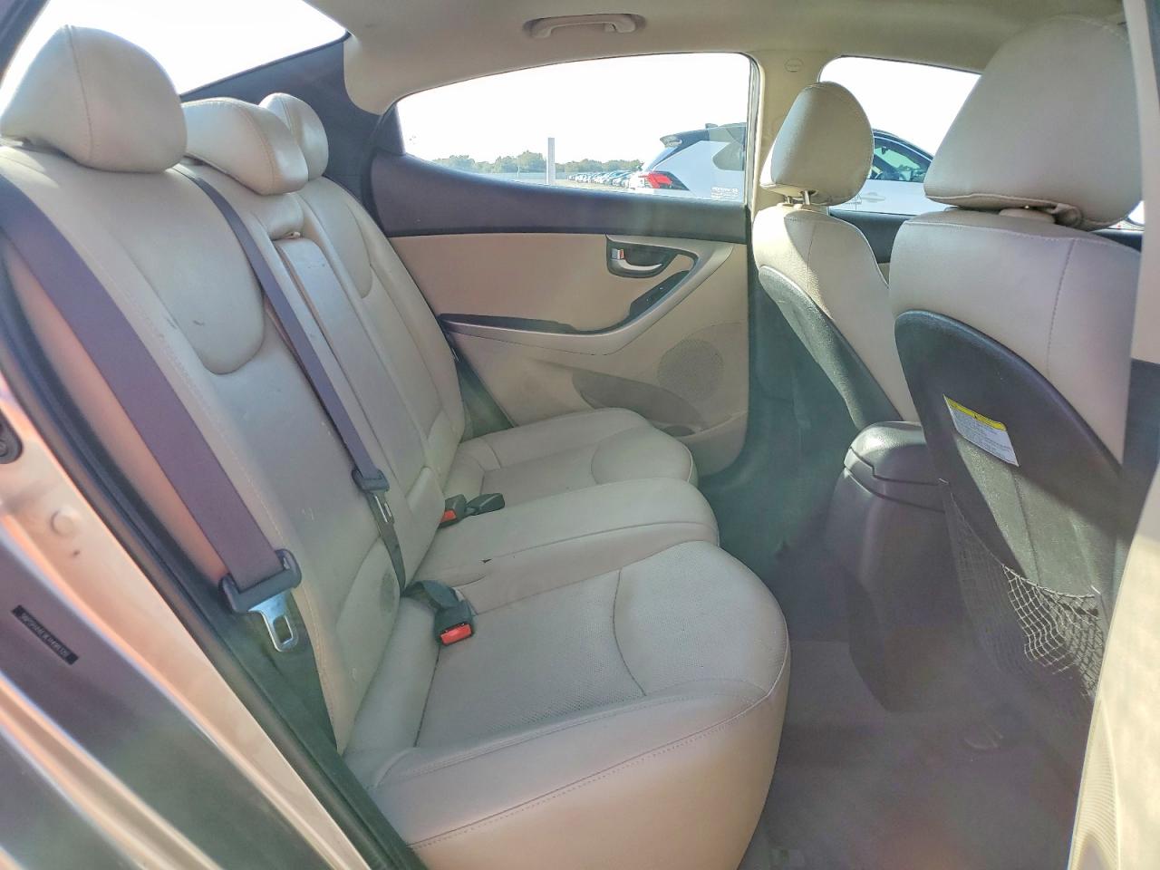 2014 HYUNDAI ELANTRA SE photo 10