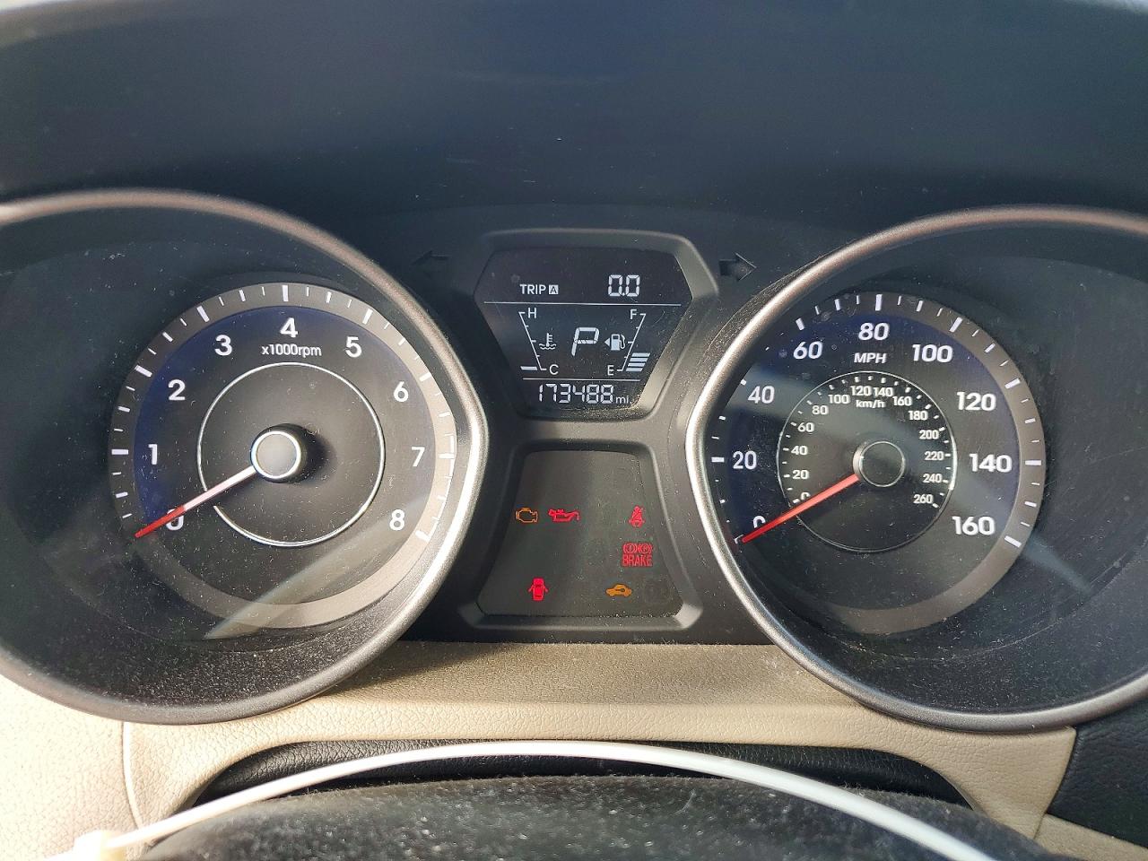 2014 HYUNDAI ELANTRA SE photo 9
