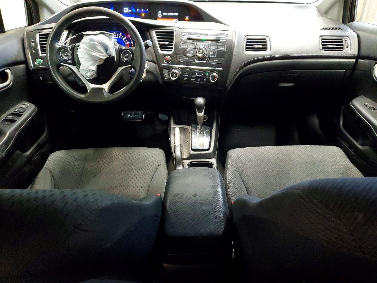 2013 HONDA CIVIC LX photo 8