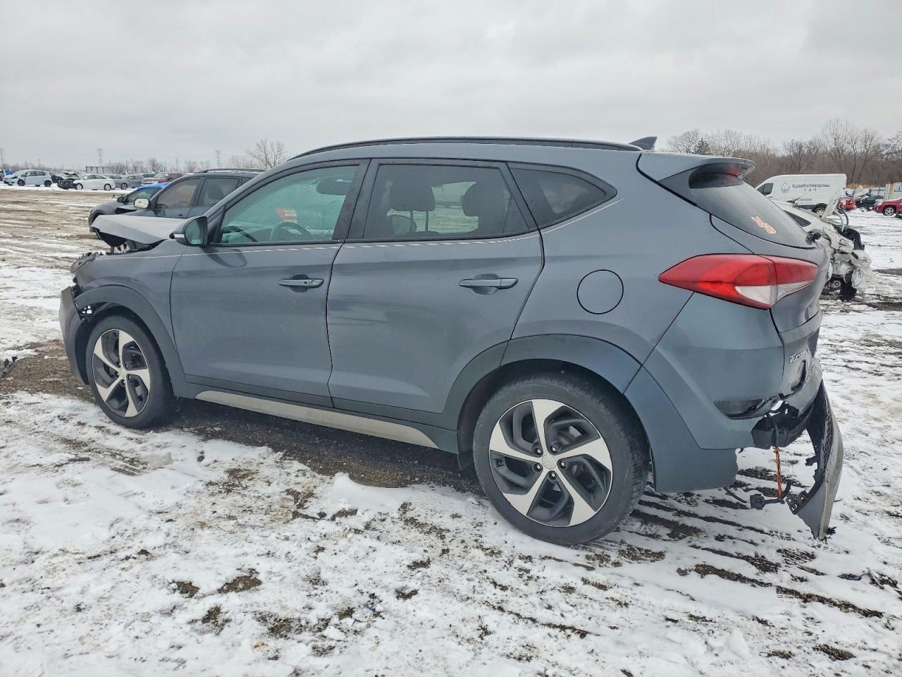 2018 HYUNDAI TUCSON VALUE photo 2