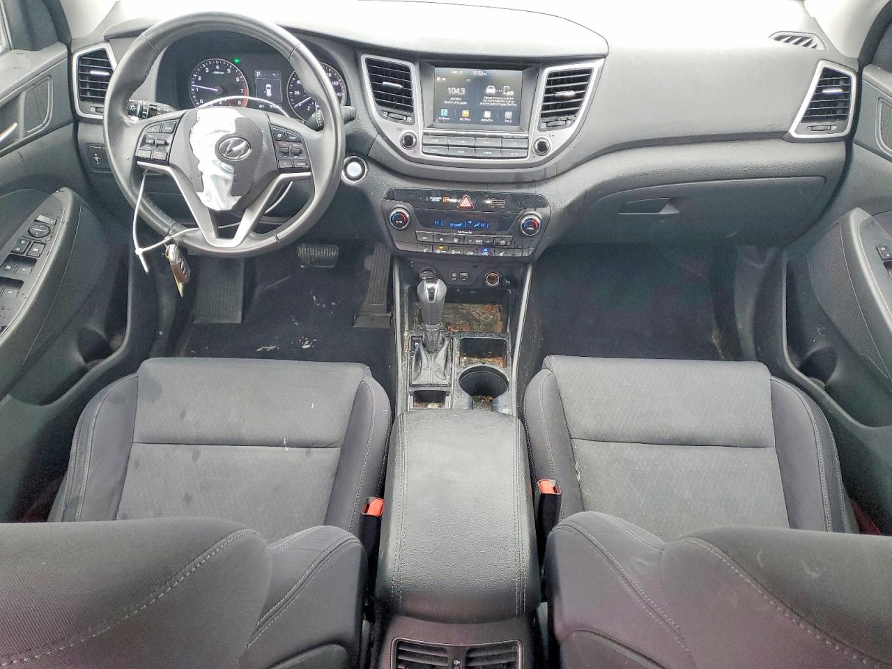 2018 HYUNDAI TUCSON VALUE photo 8